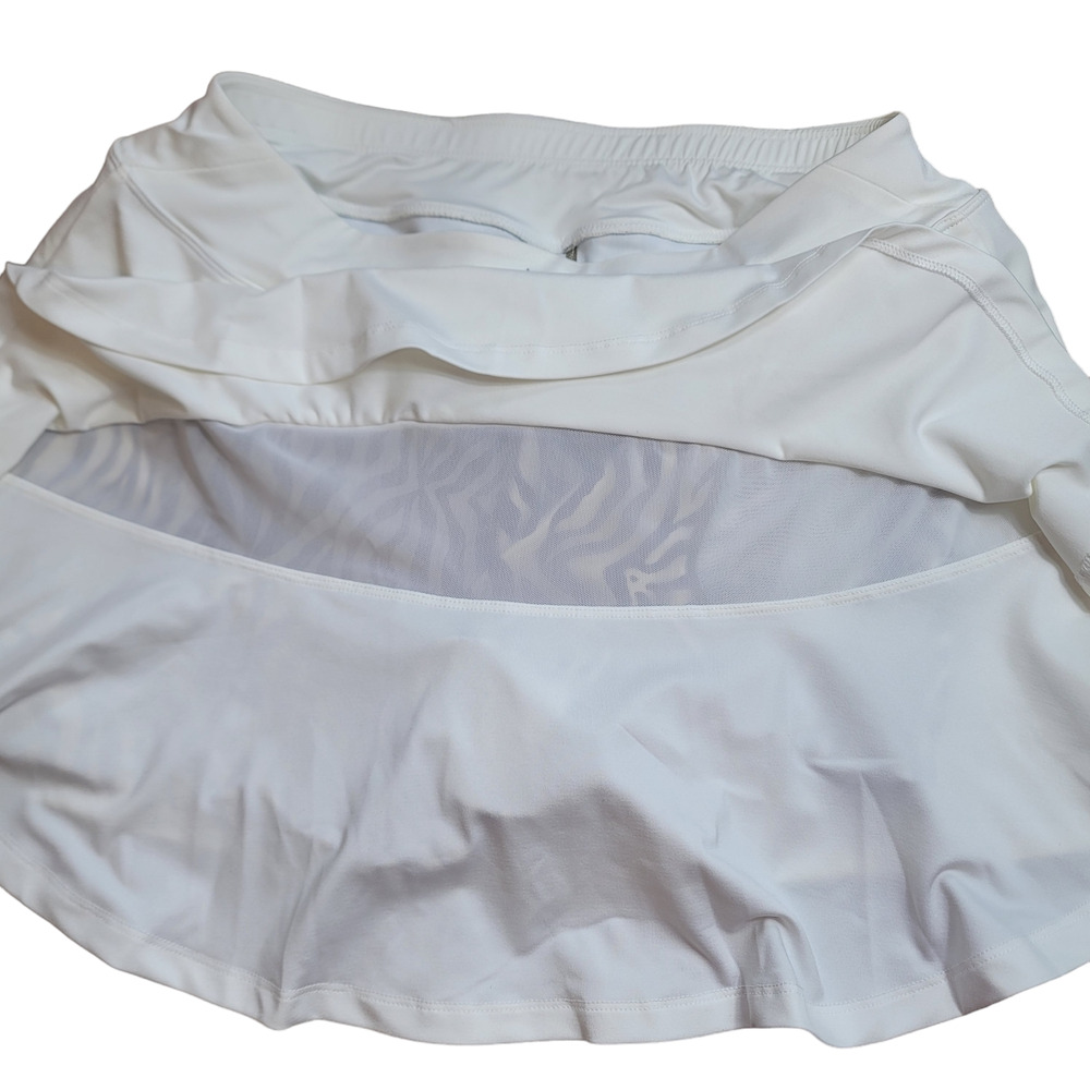 Tuckernuck White and Savannah Tiger Ruffle Skort Women's Size M - Picture 12 of 12
